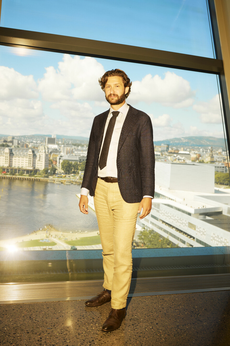 Viktig diskusjon: Kasper Teglgaard Koch, Munchmuseets avdelingsdirektør for samling og utstilling, mener norske kunstkritikere har bragt en viktig diskusjon på banen når de kritiserer museet for å nedprioritere kunstfaglighet i ledelsen.