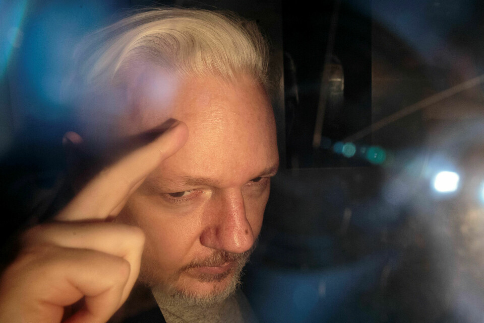 Den samme offentligheten som for ti år siden lot seg sjokkere og begeistre av Wikileaks’ historiske skup, bryr seg i dag mindre enn måtelig om Julian Assanges endelikt, skriver Gisle Selnes. Foto: Jack Taylor / Getty Images