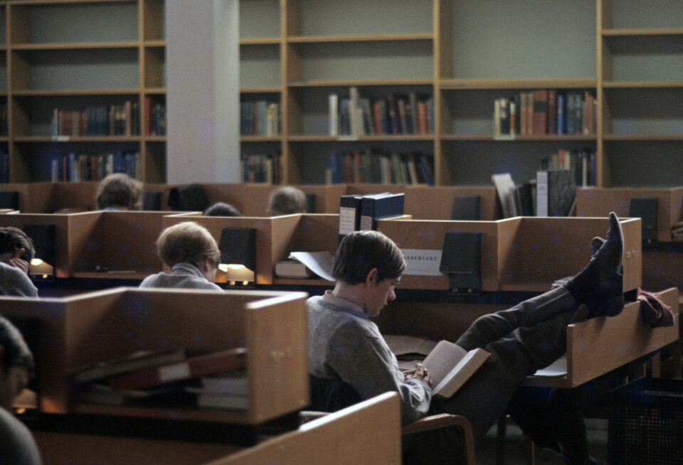 Flere studenter, færre forskere? I årene som kommer, vil behovet for nye forskere og undervisere stadig vokse, men samtidig er forskeryrket mindre attraktivt enn tidligere. Foto: Terje Gustavsen / Aftenposten / NTB Scanpix