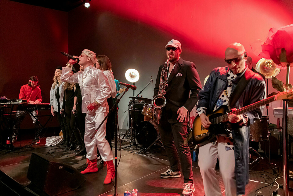 På Henie Onstad: Beglomegs konsert ble en triumf for kjærligheten, samværet og, ja, kunsten selv, skriver Ando Woltmann. Foto: Øystein Thorvaldsen / Henie Onstad Kunstsenter