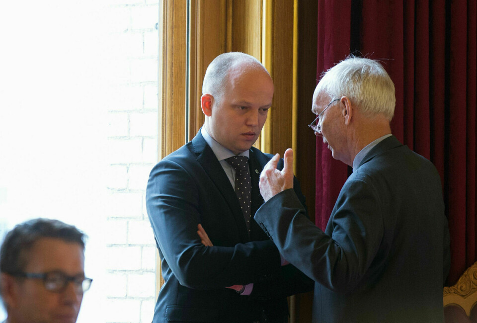 Senterpartiets Trygve Slagsvold Vedum og Per Olaf Lundteigen skriv kronikk og går til kraftig åtak på liberaliseringa av dobbelt statsborgarskap. Berit Roald / NTB scanpix