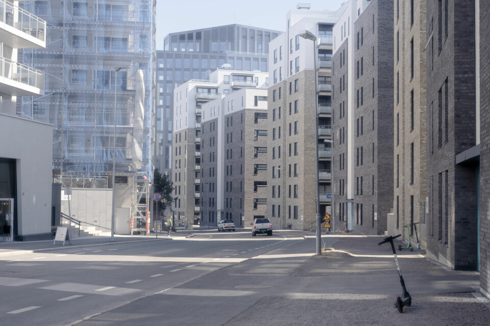Det tidløse er ikke grått. Ikke trehvitt. Ikke såkalt nøytralt. Det tidløse er det kvalitativt gode. Det byggeteknisk kyndige. Det som gjør det morsommere og lettere for mennesket å leve med seg selv, skriver Ragnhild Brochmann. Her: Løren i Oslo. Løren. Fotografert til Ragnhilds 'Mitt hjem er min borg'