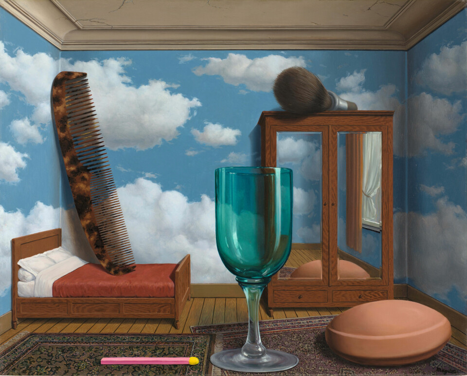 Dagens ting: Hverdagens objekter vokser seg enorme i René Magrittes maleri De personlige verdier (1952). Magritte