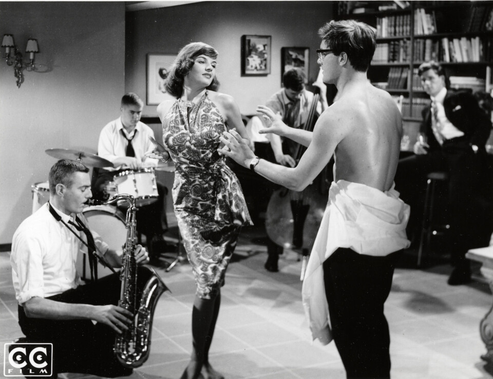 Bilde fra filmen Line (1961) regissert av Nils Reinhardt Christensen. Foto: Nasjonalbiblioteket og Filmconsult.