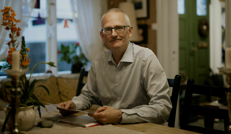Strid om synlighet: Flekkefjord-beboer Martin Løvland mener å kunne vise at analysene til vindkraftselskapet Norsk Vind får det til å virke som om de planlagte vindmøllene på Skorveheia i Flekkefjord er mindre synlige enn det som faktisk vil bli tilfelle. – Det er helt feil, svarer utbygger.