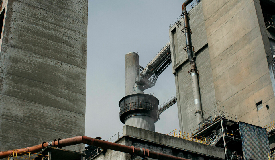 Utslippene av den viktigste klimagassen, CO2, har gått opp med omtrent 26 prosent siden 1990. Foto: Christian Belgaux