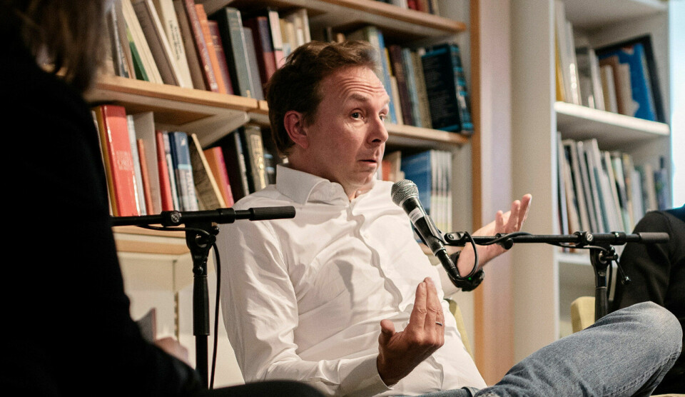 Aschehoug er blant forlaga som har sendt tilsvar til Konkurransetilsynet. – I tilsvaret dokumenterer Aschehoug at varselet byggjer på feil faktum, seier forleggjar Mads Nygaard. Arkivfoto: Sofie Klougart
