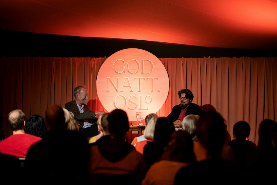 Thomas Hylland Eriksen og Pankaj Mishra i samtale under God Natt Oslo. Pressefoto: Marthe Thu / God Natt Oslo