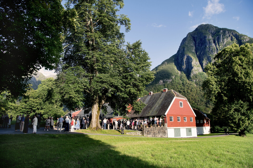 Kammerdal: Riddersalen, låven hvor de fleste konsertene foregår under kammermusikkfestivalen i Rosendal. Riddersalen, låven hvor de fleste konsertene foregår.