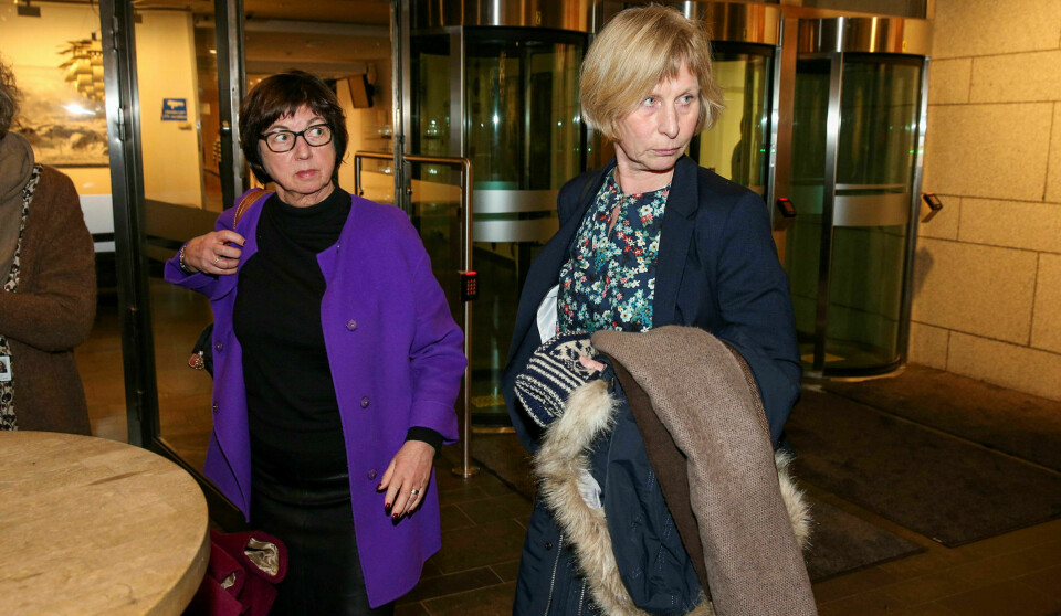 Går av: Navs ytelsesdirektør Kjersti Monland (til høyre) fratrer sin stilling. Her sammen med Nav-direktør Sigrun Vågeng. Foto: Trond Solberg / VG / NTB scanpix
