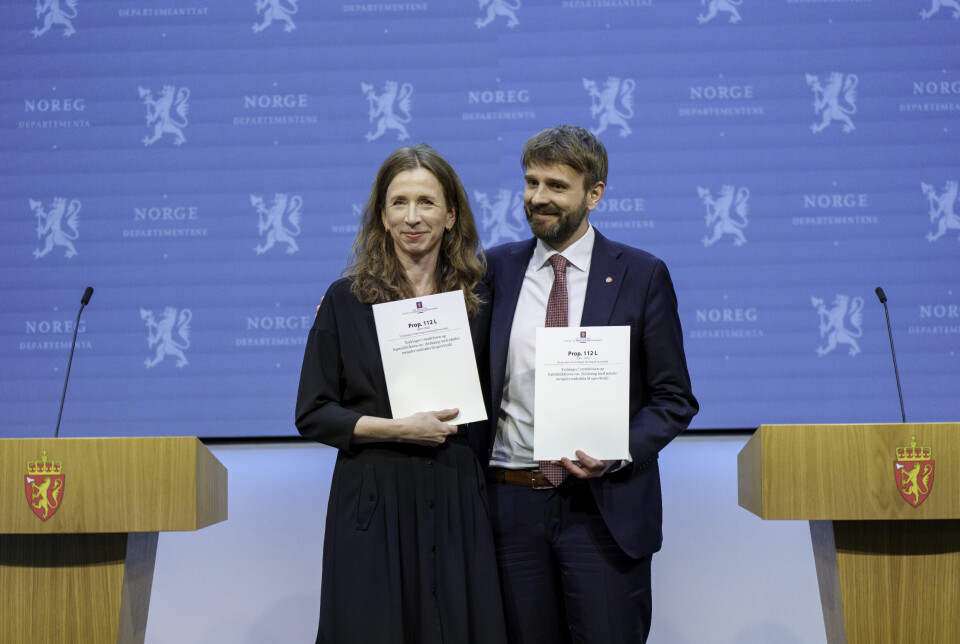 Bred enighet: Det ruspolitiske ordskiftet er kommet over i en ny fase. Her: Justis- og beredskapsminister Astri Aas-Hansen og helse- og omsorgsminister Jan Christian Vestre legger frem del II av regjeringens forebyggings- og behandlingsreform for rusfeltet 10. april i år.